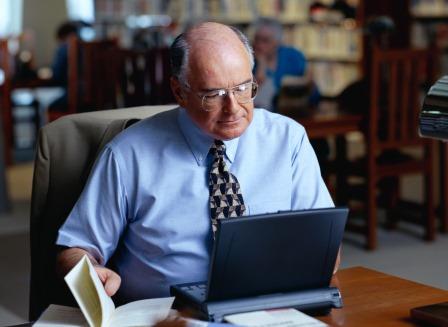 Gentleman on Computer